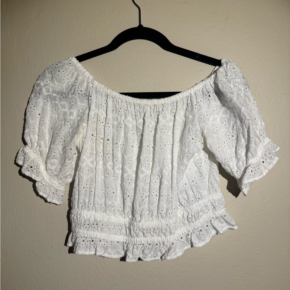 American Eagle White Smocked Puff Sleeve Crop Blouse